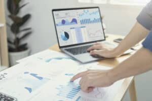 Las mejores alternativas para complementar tu formación en finanzas corporativas